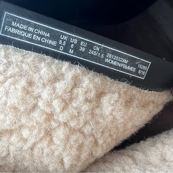 Clark’s Ledella Abby Suede Studded Ankle Boots, Ankle, Heel, Wool Blend Lined - Picture 9 of 10